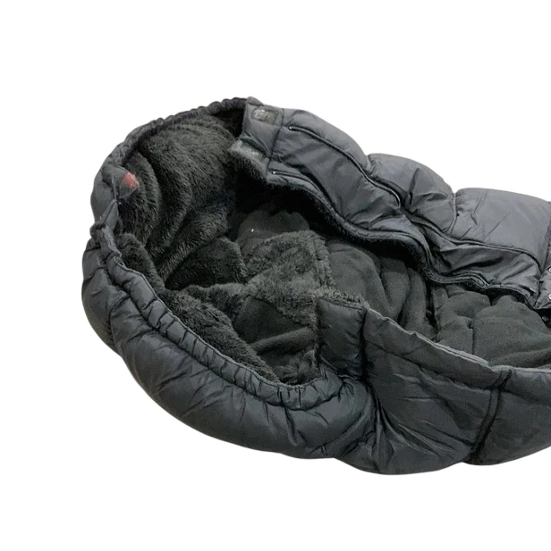 7 A.M. Enfant Blanket 212 Evolution, Black Plush - Image 3