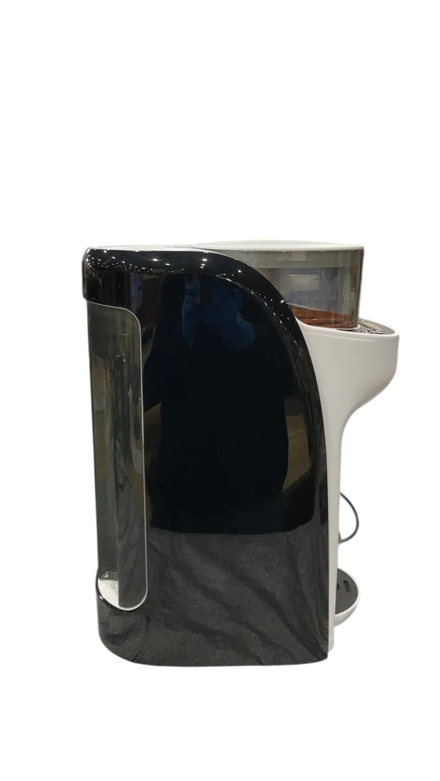 Baby Brezza Formula Pro Advanced Baby Formula Dispenser, White on Black - Image 2