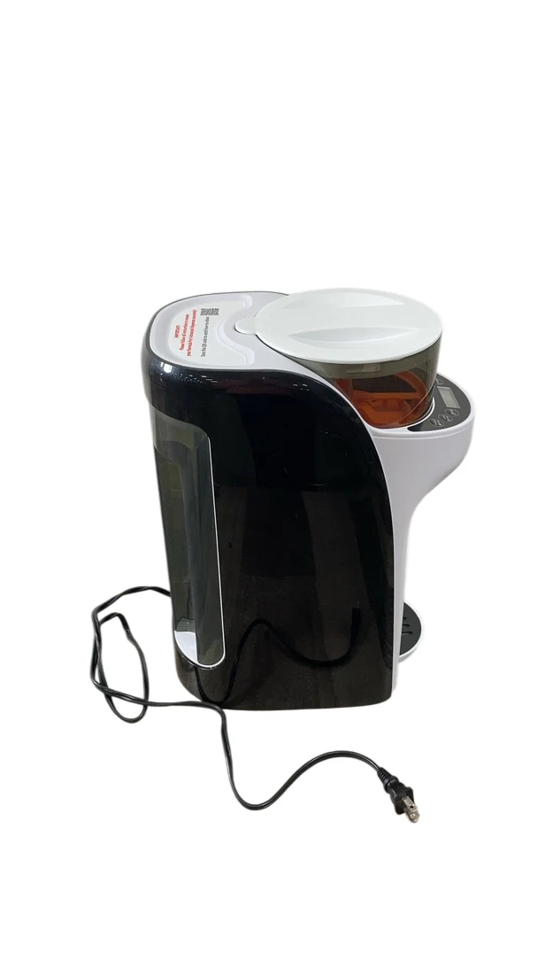 Baby Brezza Formula Pro Advanced Baby Formula Dispenser, White on Black - Image 2