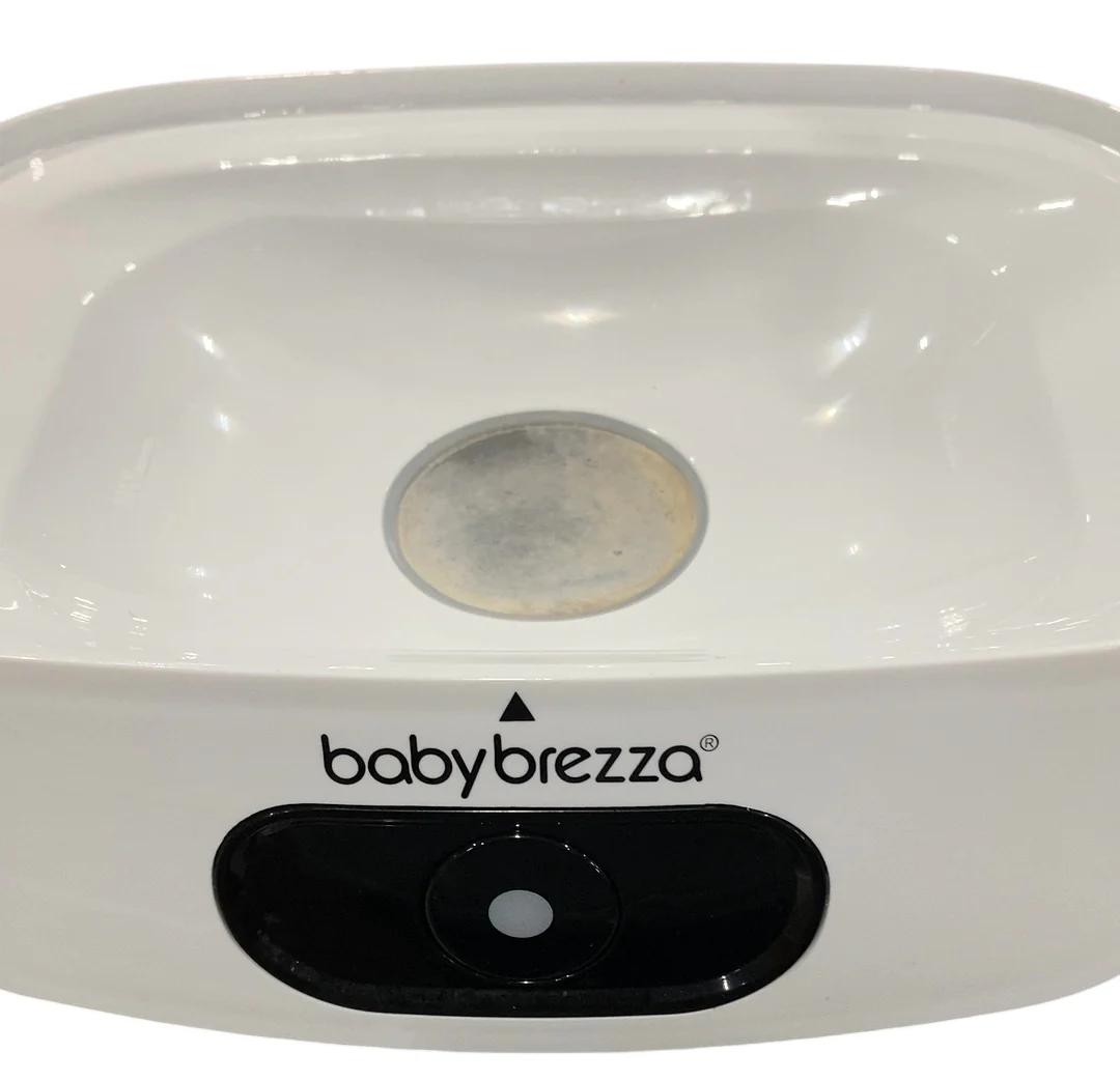 Baby Brezza One-Step Bottle Sterilizer, White - Image 3