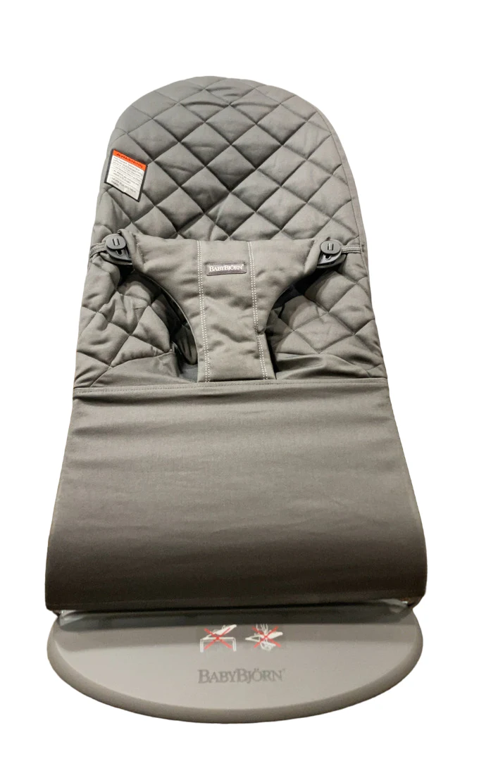 BabyBjorn Bouncer Bliss, Anthracite Cotton Classic Quilt, Dark Gray Frame - Image 3