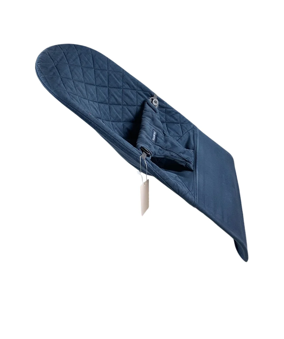 BabyBjorn Bouncer Bliss, Dark Gray Frame, Midnight Blue Cotton Classic Quilt - Image 3