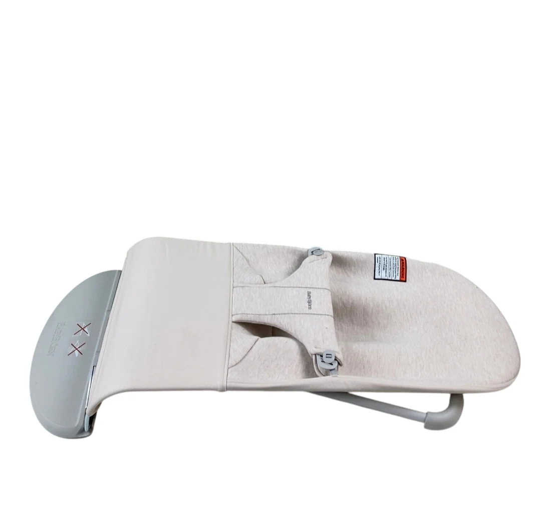 BabyBjorn Bouncer Bliss, Light Beige 3D Jersey, Light Gray Frame - Image 6