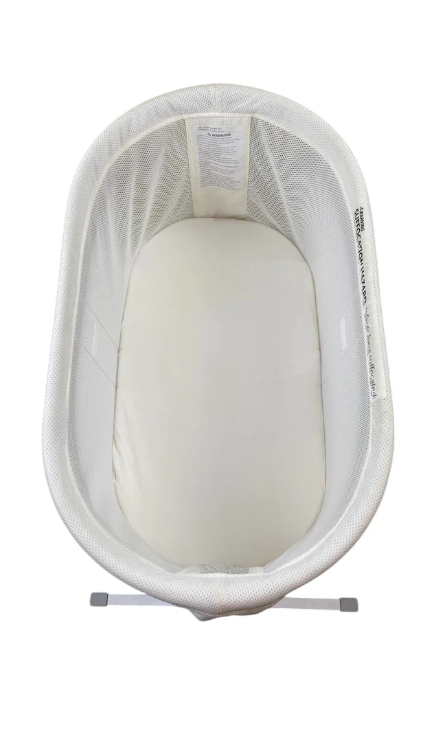 BabyBjorn Cradle - Image 4