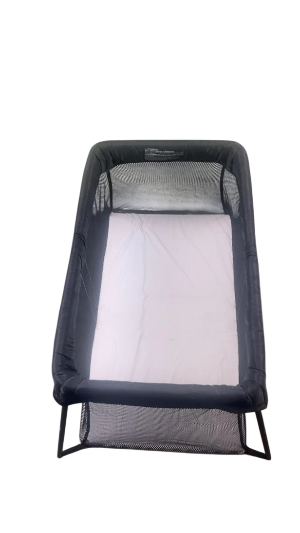 BabyBjorn Travel Crib Light Bundle with Fitted Sheet, Black - Image 4