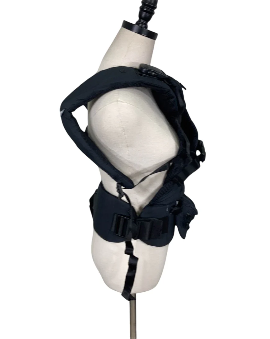 Colugo The Baby Carrier, Black - Image 4