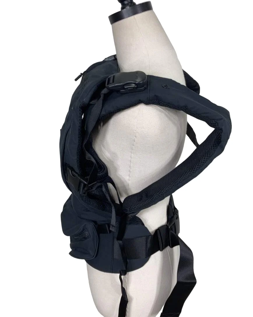 Colugo The Baby Carrier, Black - Image 3