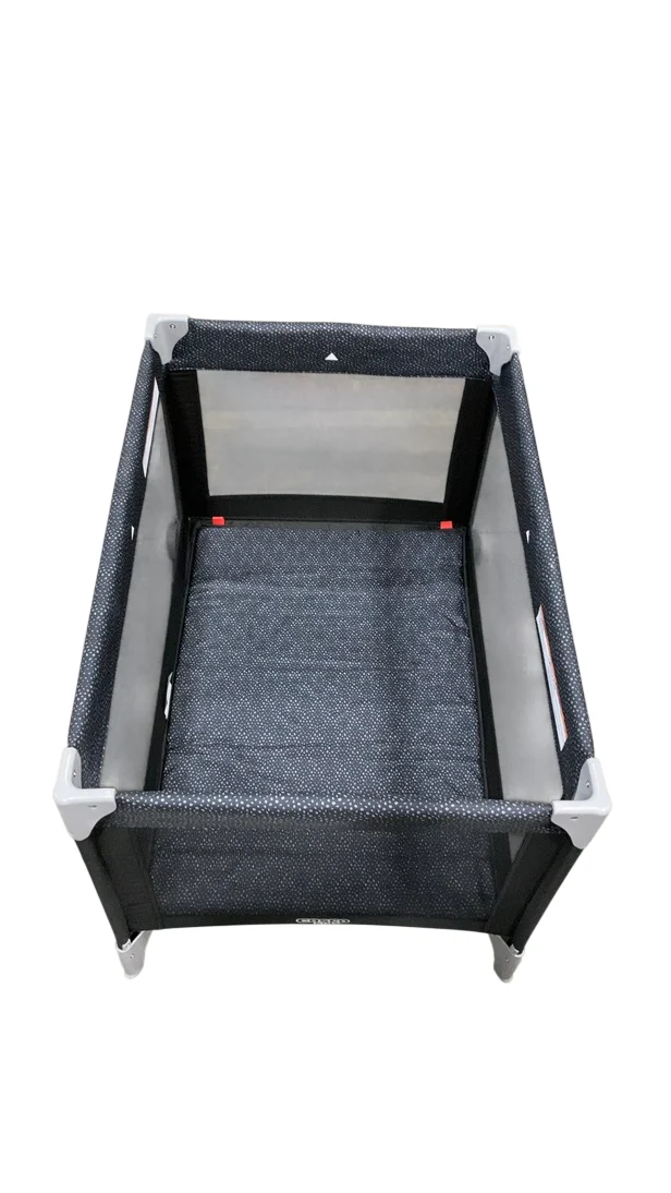 Cosco Kids Funsport Play Yard, Noir Dot - Image 3