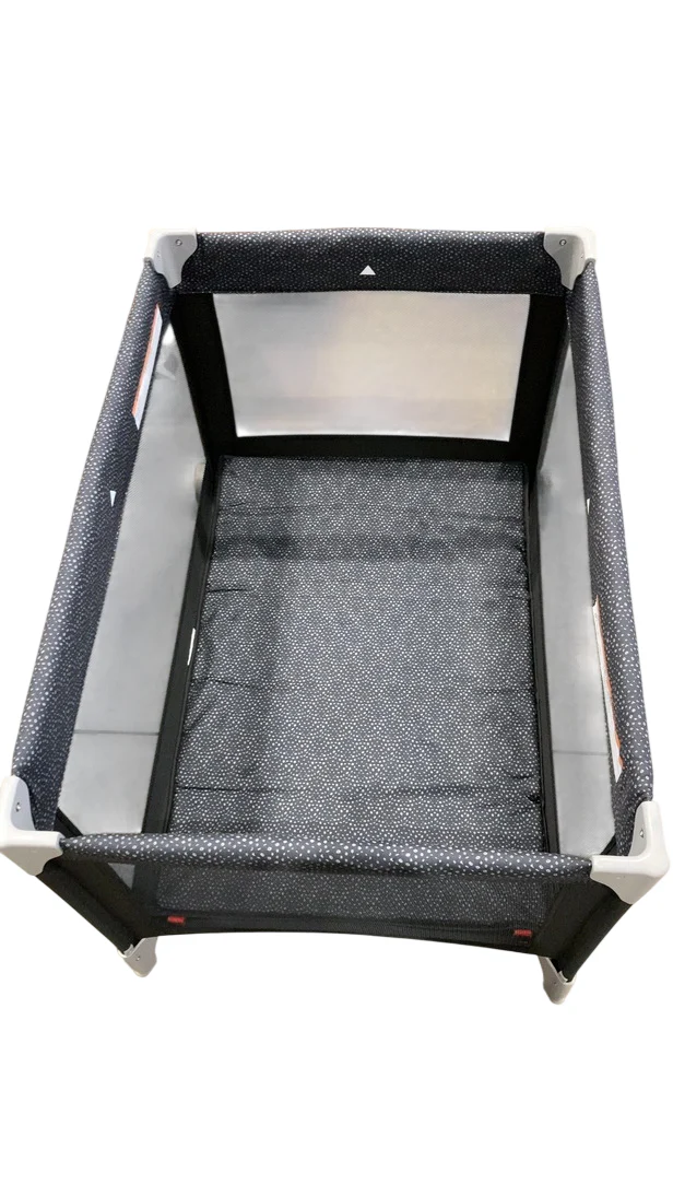 Cosco Kids Funsport Play Yard, Noir Dot - Image 4