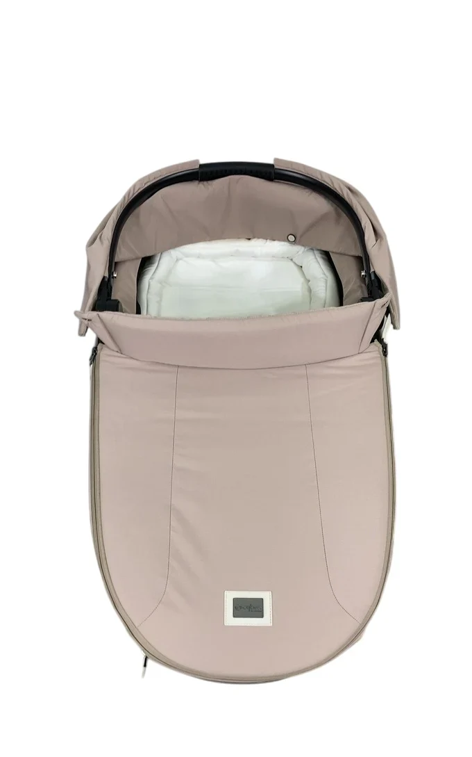 Cybex PRIAM Lux Carry Cot, Cozy Beige - Image 3