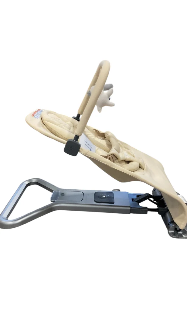 Ergobaby Evolve 3-in-1 Bouncer, Cream, Ocean wonders toy bar handle - Image 3
