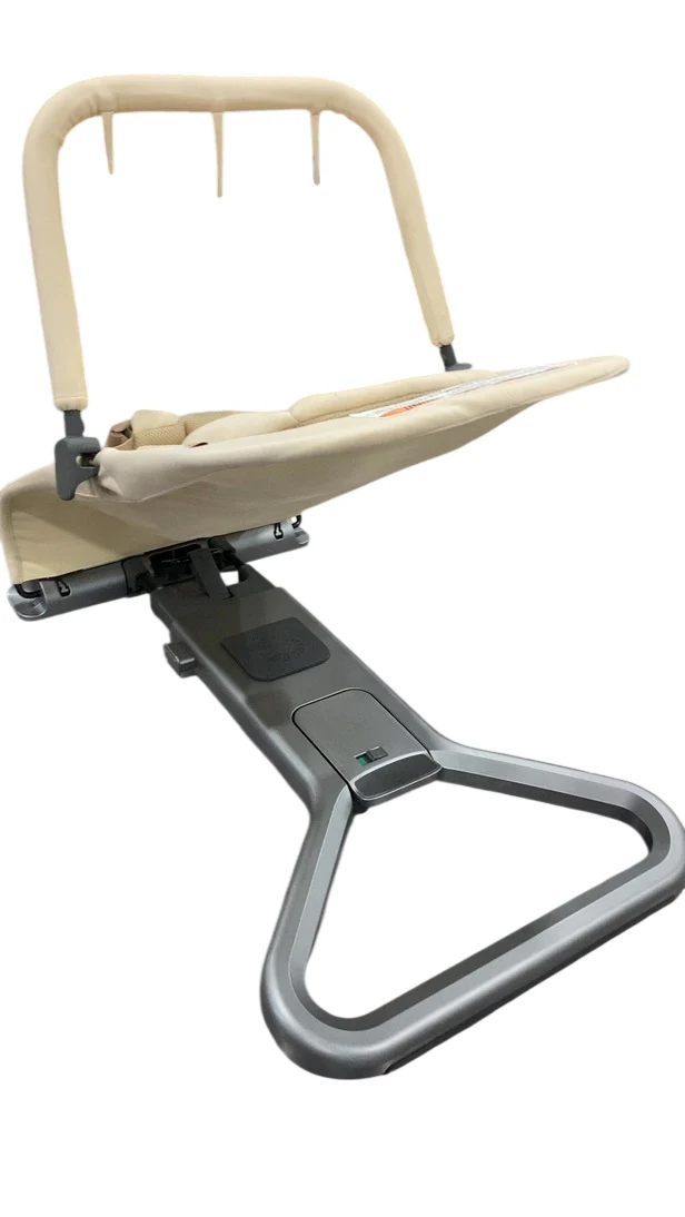 Ergobaby Evolve Bouncer & Toy Bar Bundle, Cream - Image 3