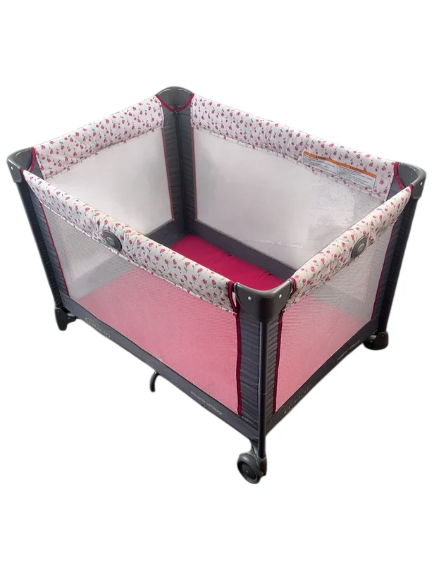 Graco Pack 'n Play On The Go Playard, Amory - Image 2