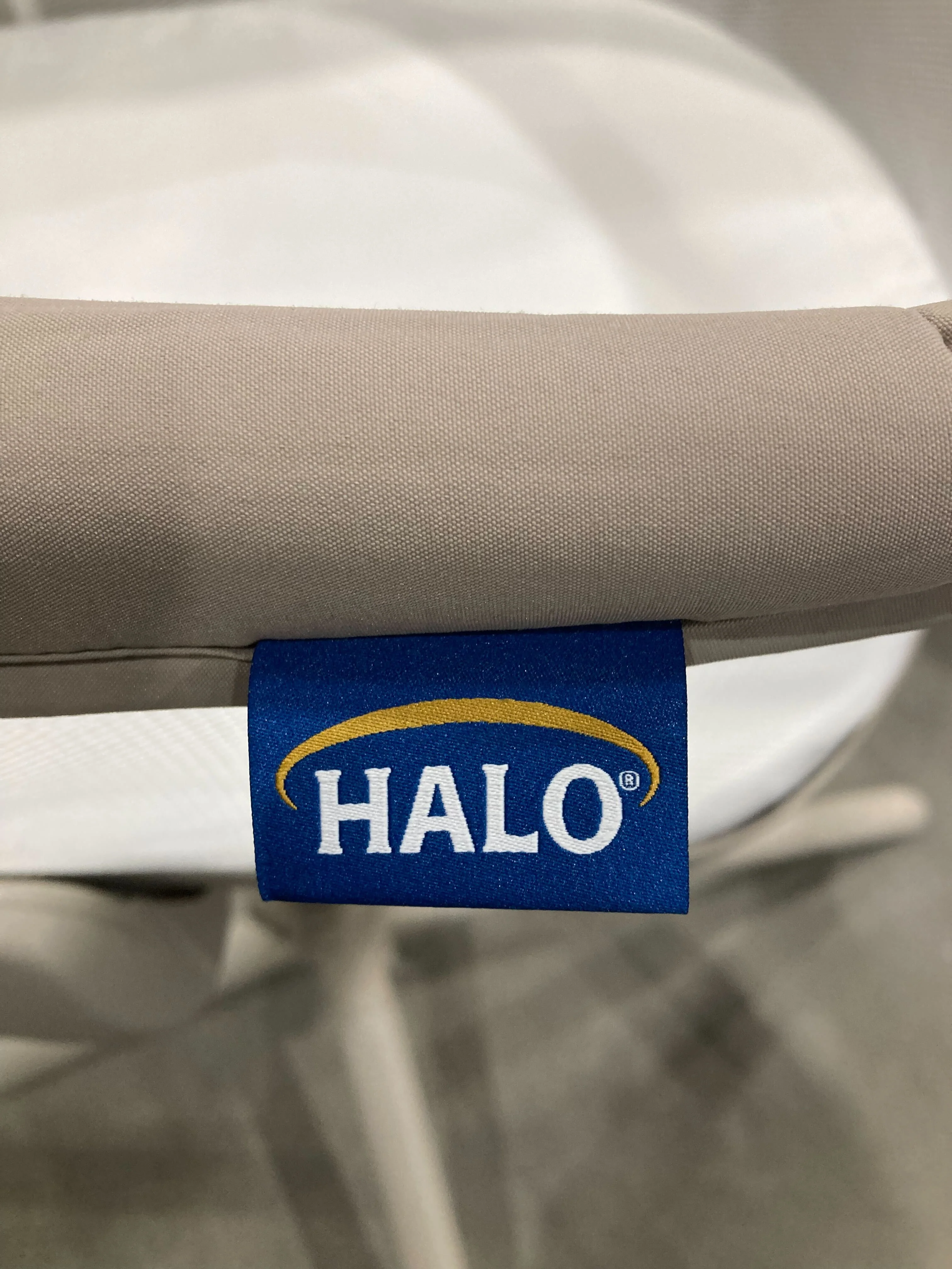 Halo BassiNest Connected Swivel Sleeper 3.0, White/Grey - Image 6