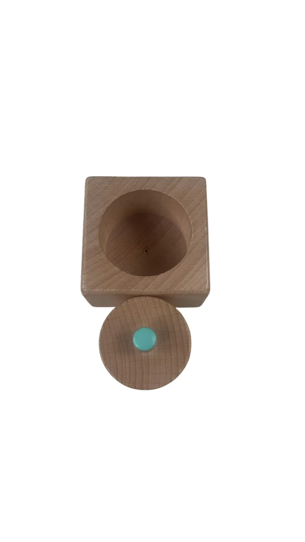 Lovevery The Thinker Play Kit - Image 5