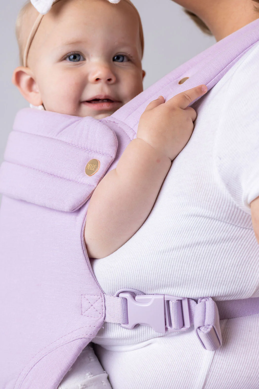 Mabē The Monarch Carrier, Lilac Skies - Image 4