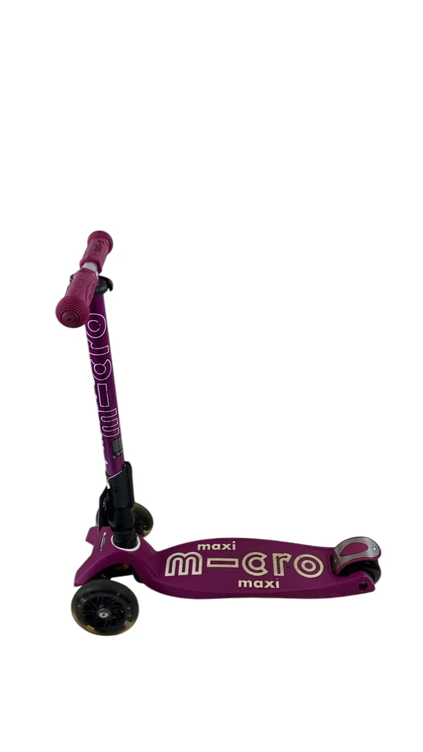 Micro Kickboard Maxi Deluxe Scooter - Image 5