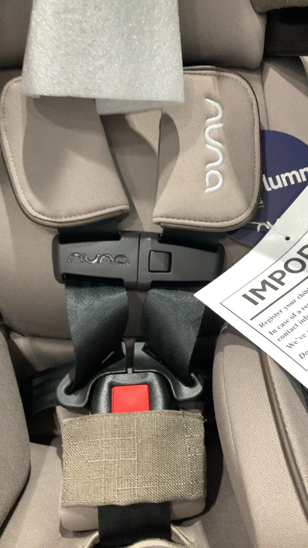 Nuna Lumn Combination Car Seat, Cedar, 2025 - Image 6