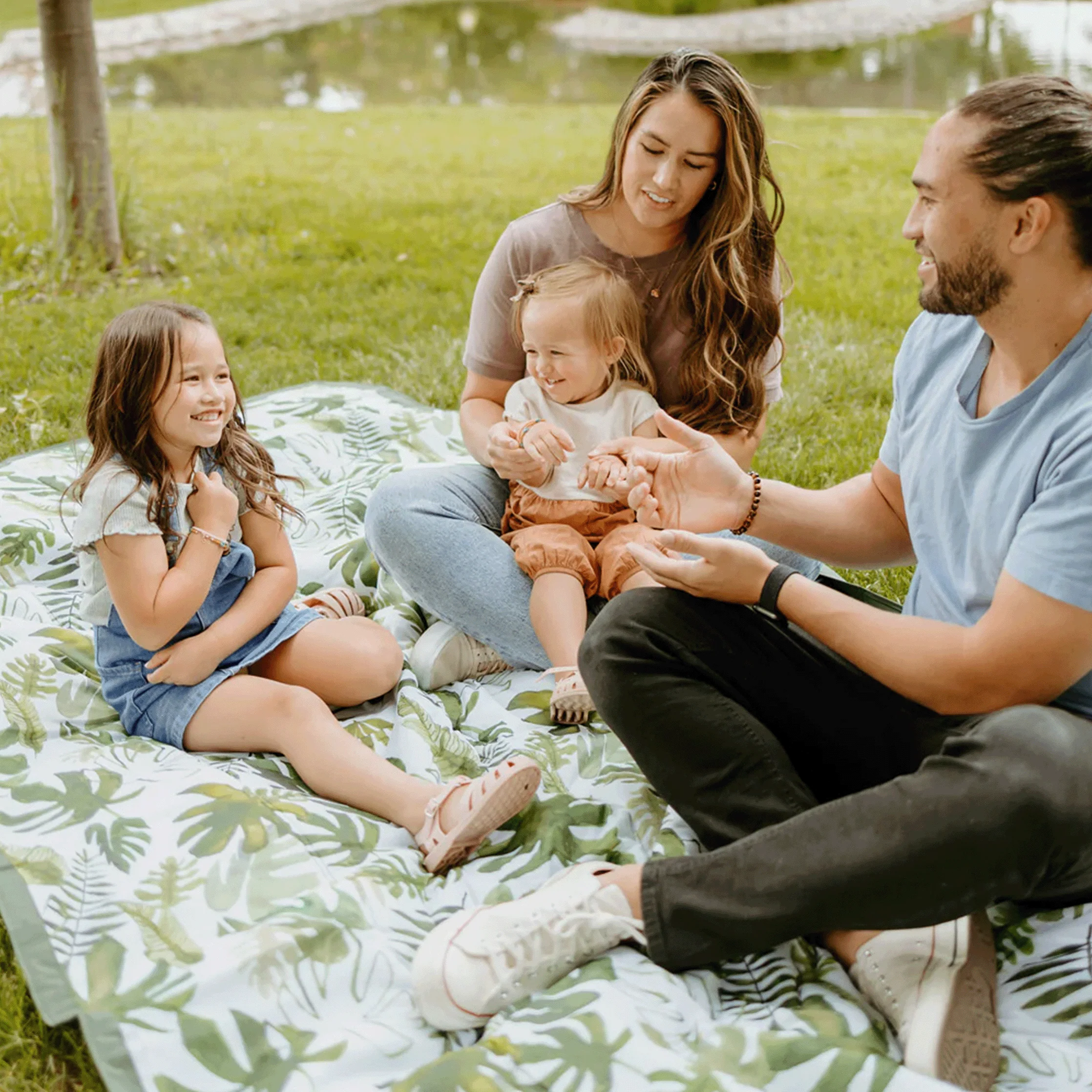 Little Unicorn Outdoor Blanket - Tropical Leaf - Image 5