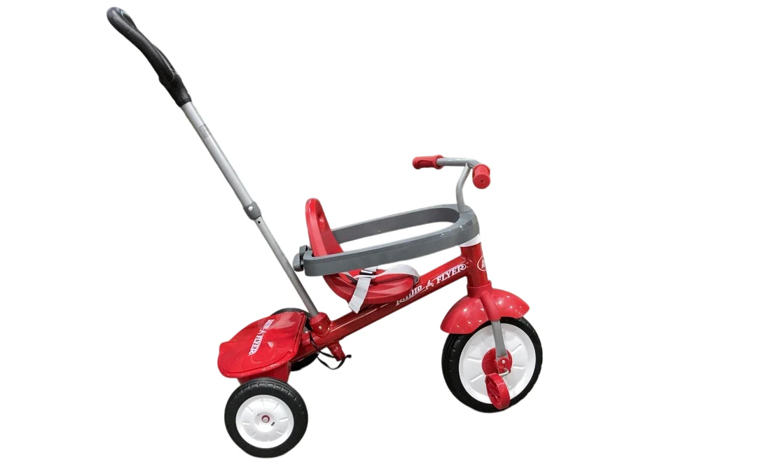 Radio Flyer 3-in-1 Stroll 'N Trike, Red - Image 3