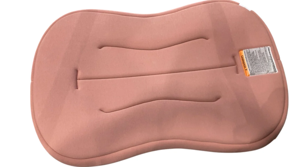 Snuggle Me Organic Lounger Curve, Gum Drop - Image 2