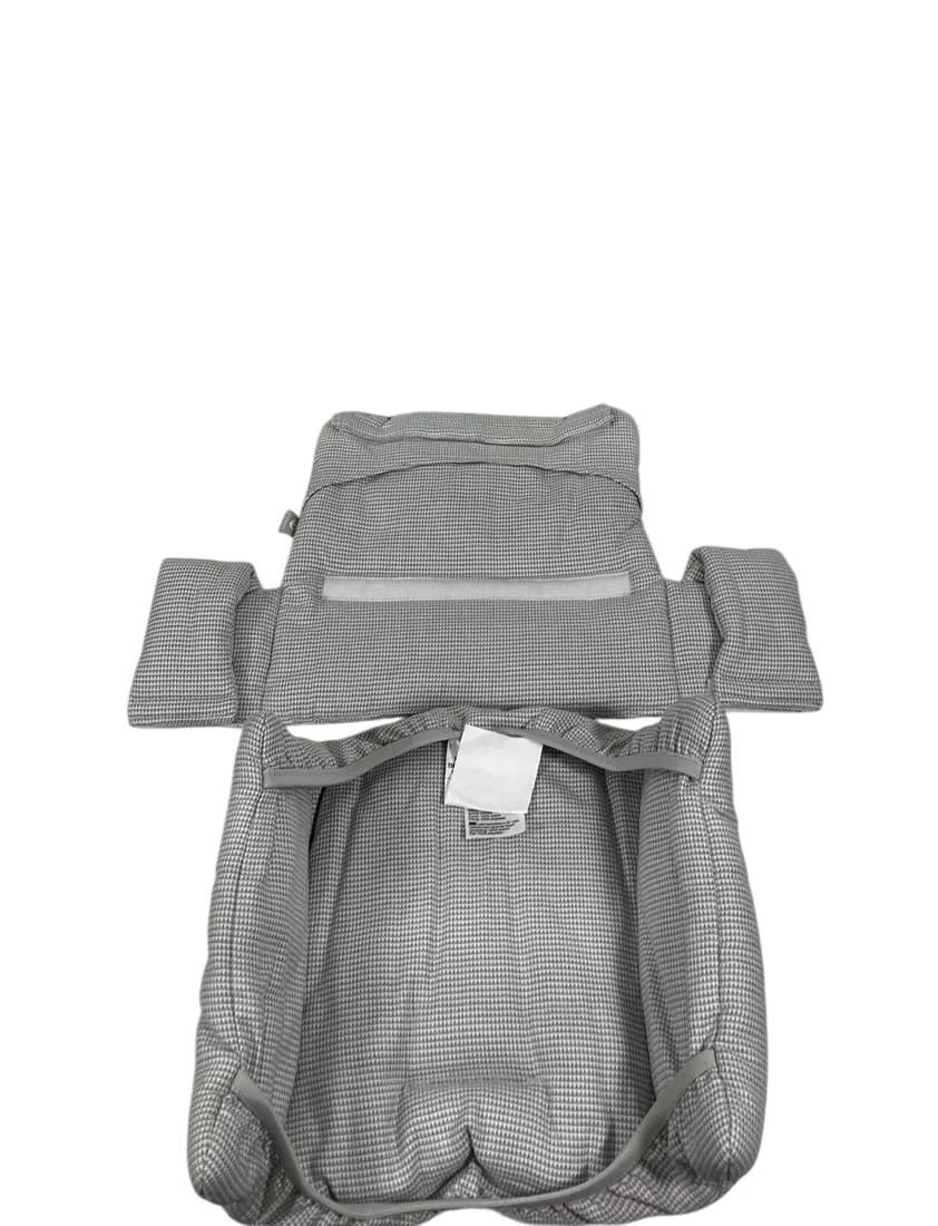 Stokke Tripp Trapp Classic Cushion, Nordic Grey, Version 2.0 - Image 3