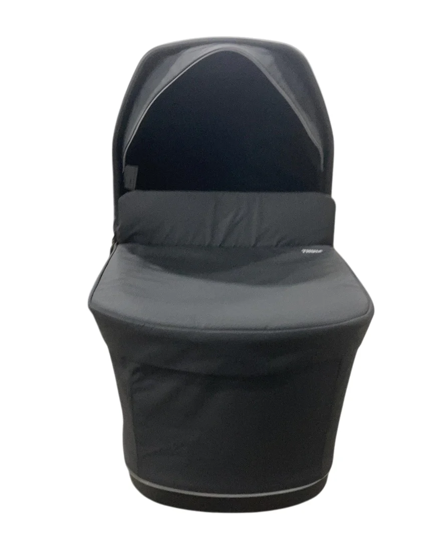 Thule Sleek Bassinet, Midnight Black - Image 4