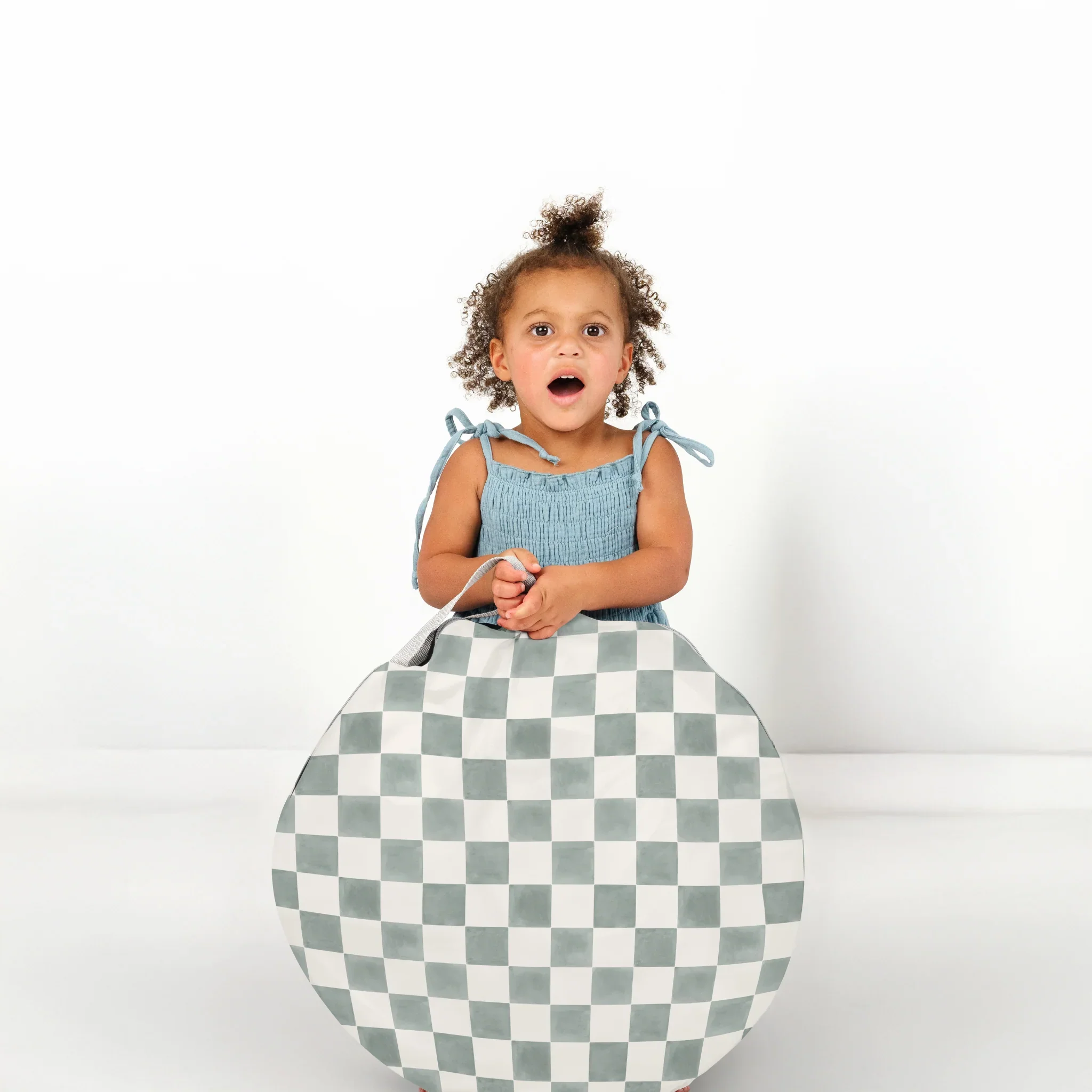 Toki Kids Play Tent, Checker Matcha - Image 4