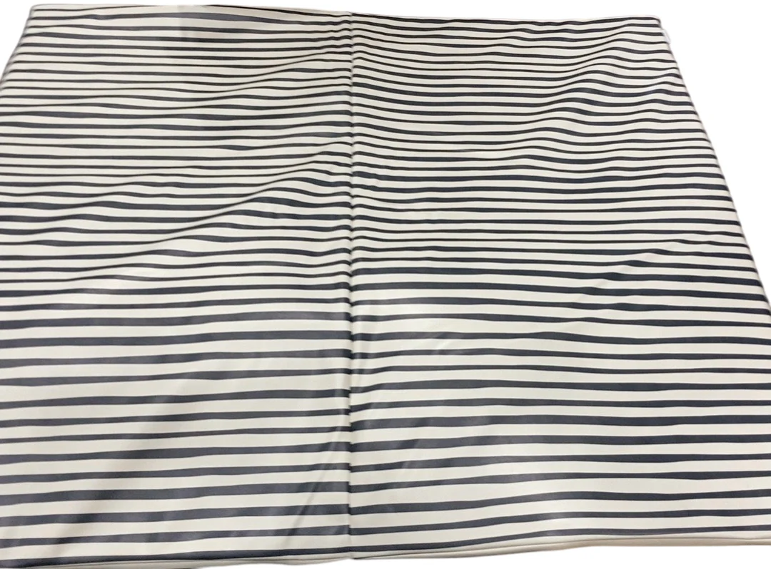 Toki Kids Vegan Leather Mat Standard, Bold Stripe - Image 2