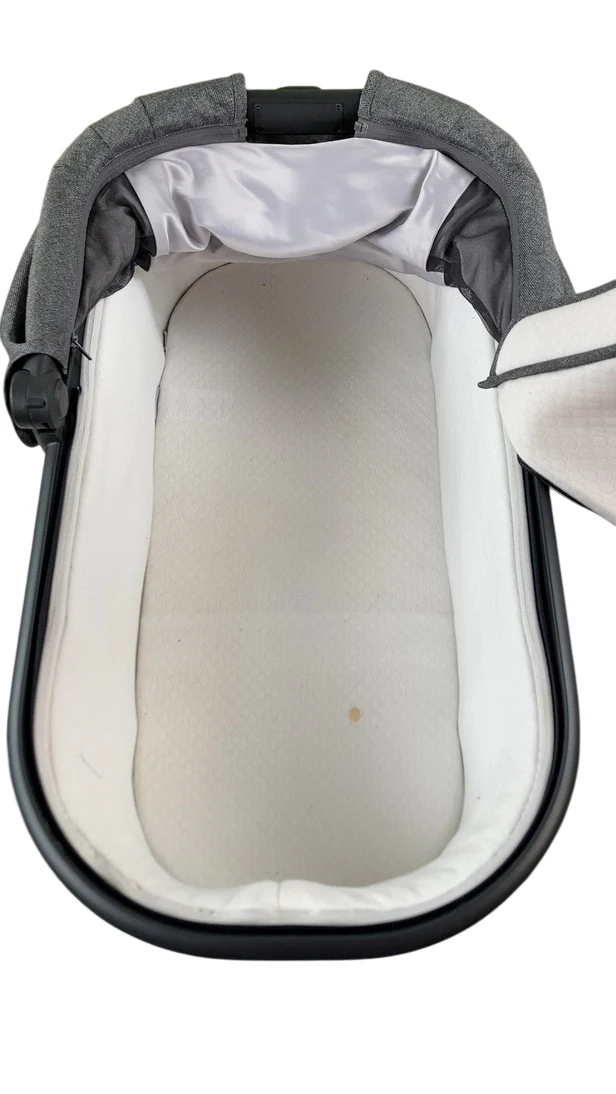 UPPAbaby VISTA V2 Stroller, 2021, Greyson (Charcoal Melange) - Image 21